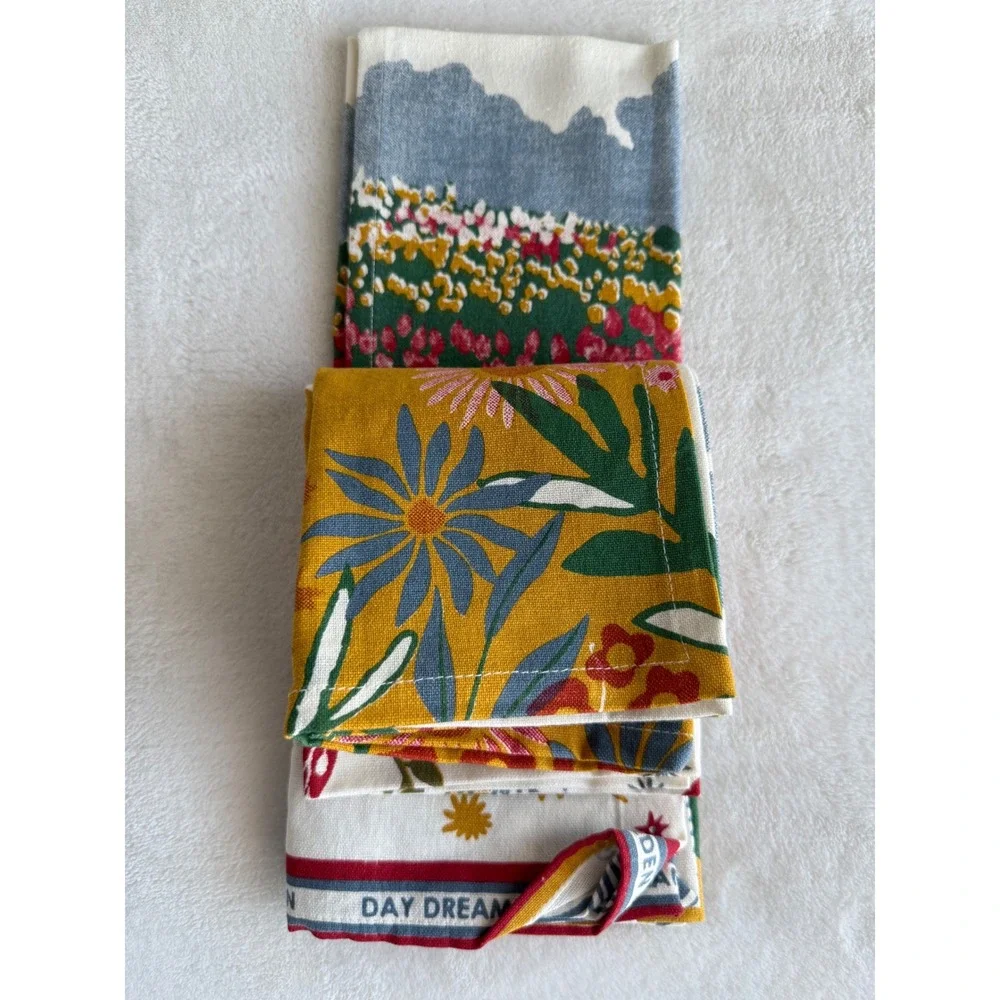 NWT Folkulture Set of 3 Kitchen Towels‎ Cloths Colorful Print Cottagecore Floral